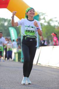 BIB: 1932
                            <button type="button" onclick="openModal(3642653)" class="btn btn-primary btn-sm float-right btn-popup" data-toggle="modal" data-target=".modal-high-quality">
                        <i class="fas fa-shopping-cart"></i> Add to Cart
                    </button>
                                            <button type="button" onclick="isThisMe(3642653, true)" class="btn btn-success btn-sm float-right btn-popup btn-isme hidden" data-toggle="tooltip" data-placement="bottom" title="นี่คือรูปของคุณใช่ไหม คลิกที่นี่เพื่อเอาเข้าอัลบั้ม">
                        <i class="fas fa-plus"></i> Add to album
                    </button>
                    <button type="button" onclick="isThisMe(3642653, false)" class="btn btn-warning btn-sm float-right btn-popup btn-isnotme hidden">
                        <i class="fas fa-ban"></i> Remove from album
                    </button>